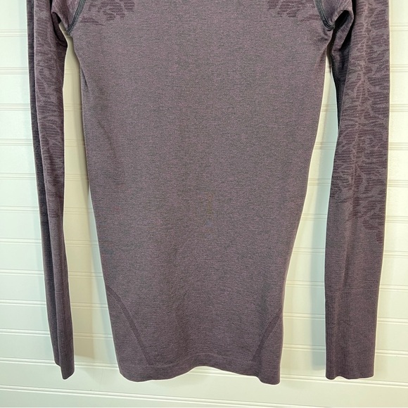 Lululemon Swiftly Tech Long Sleeve Floral Print Purple Plum size 4 - Picture 6 of 11
